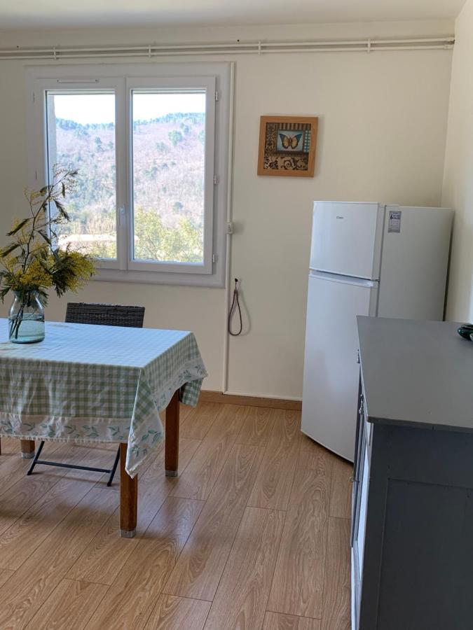 Le Collet-de-Dèze Villa Des Taillades מראה חיצוני תמונה